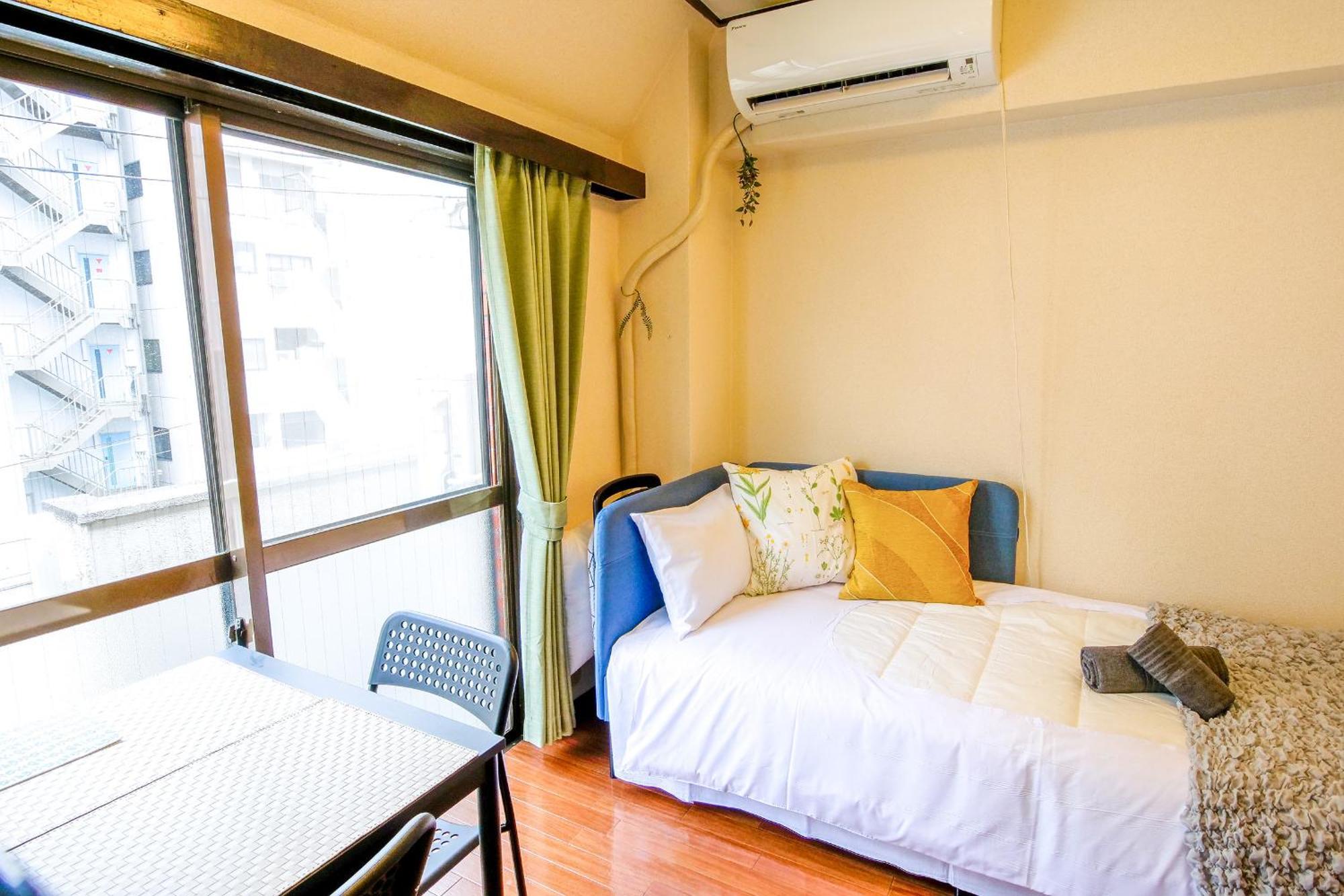 Apartment Near Shinjyuku *